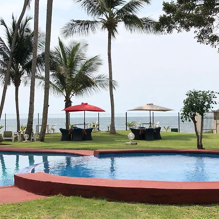 Residence Hoteliere Oceane リーブルヴィル エクステリア 写真