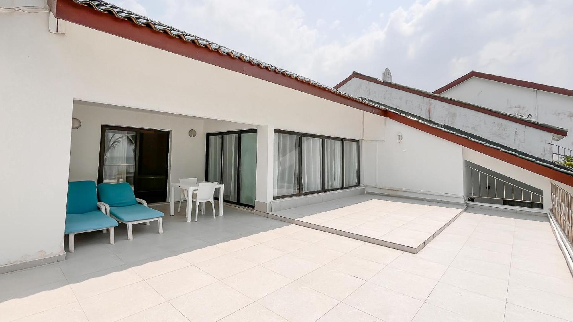 Residence Hoteliere Oceane リーブルヴィル エクステリア 写真