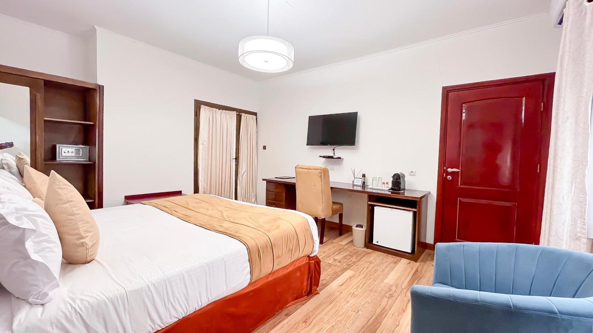 Residence Hoteliere Oceane リーブルヴィル エクステリア 写真