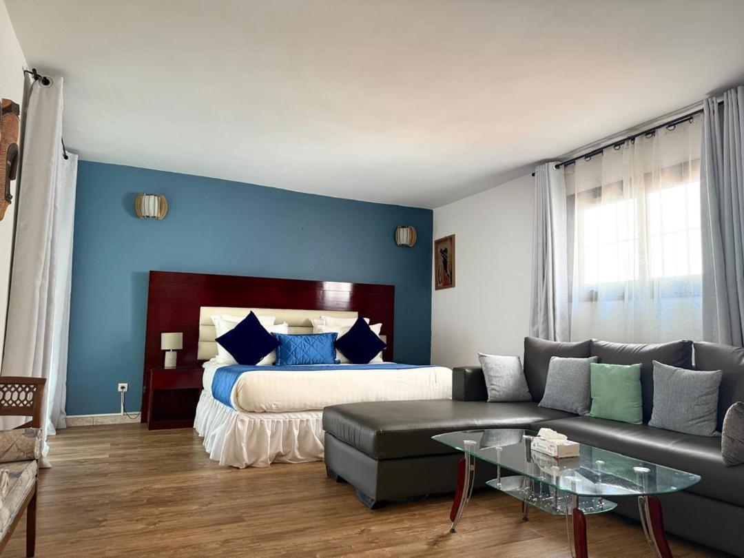 Residence Hoteliere Oceane リーブルヴィル エクステリア 写真