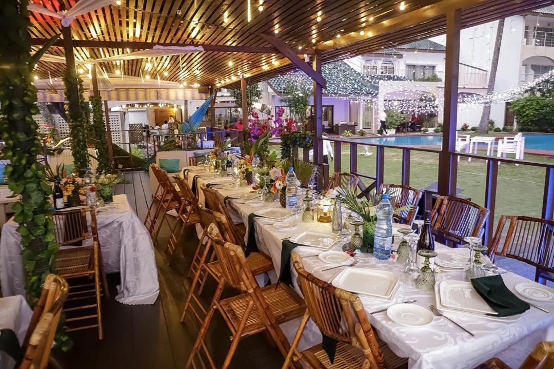 Residence Hoteliere Oceane リーブルヴィル エクステリア 写真