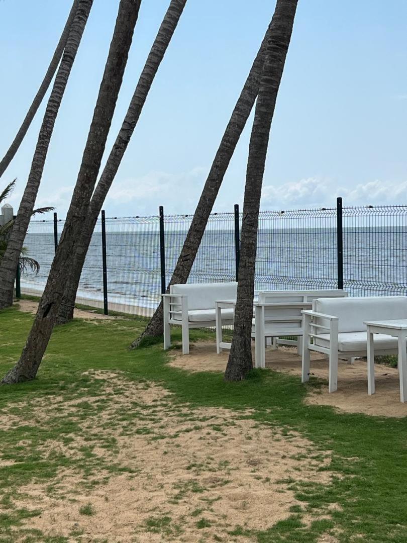 Residence Hoteliere Oceane リーブルヴィル エクステリア 写真
