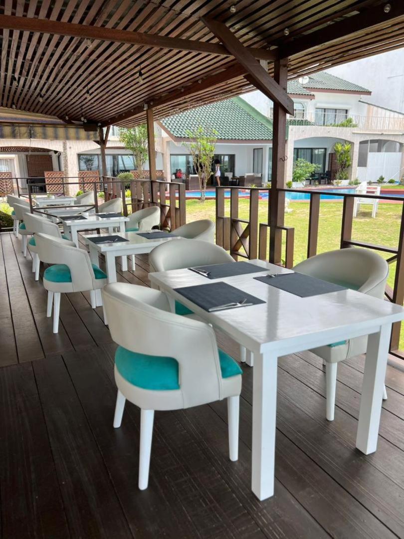 Residence Hoteliere Oceane リーブルヴィル エクステリア 写真
